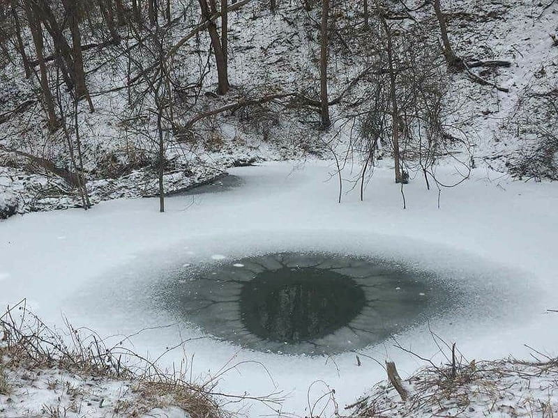 Nature Looking at You, snow, eye, lake, winter, HD wallpaper