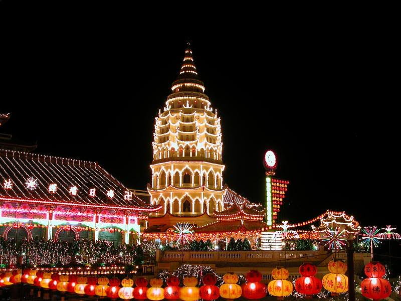 kek lok si temple chinese new year opening hours