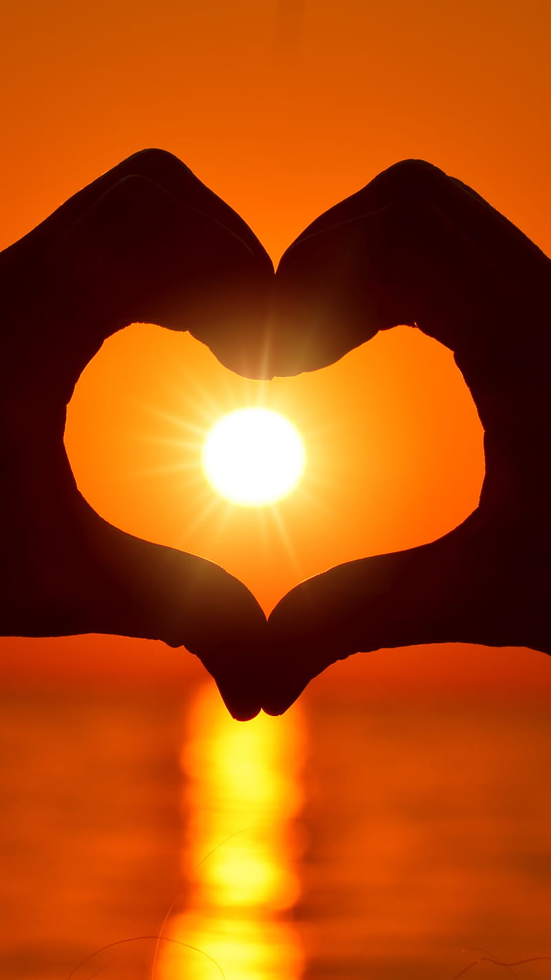 Heart hand, feeling, love, orange, romantic, sun, sunset, HD phone wallpaper