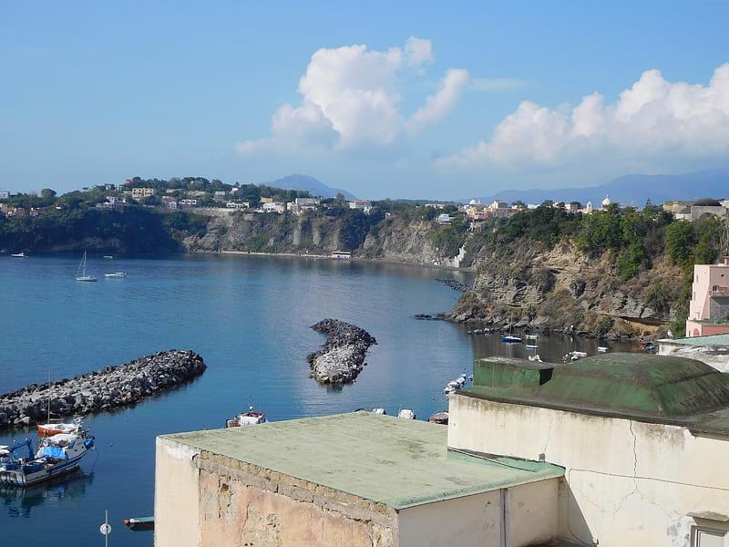 Italy Cliffs, Summer, Cliffs, Sea, Italy, Procida, beach, HD wallpaper