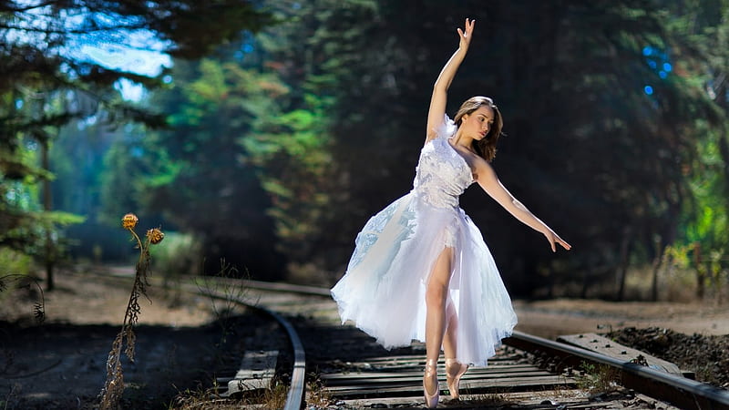 Lovely Dancer, railway, model, woman, dancer, HD wallpaper