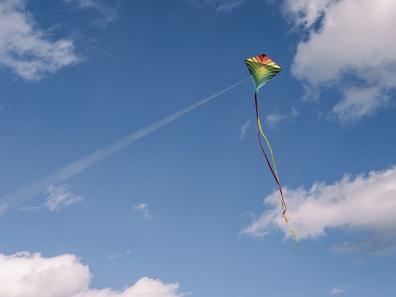 green and yellow kite on air, HD wallpaper