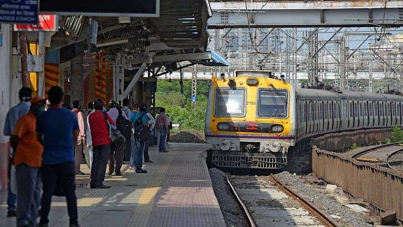 Mumbai local trains update: Central Railway announces mega block today, train services to be affected, HD wallpaper