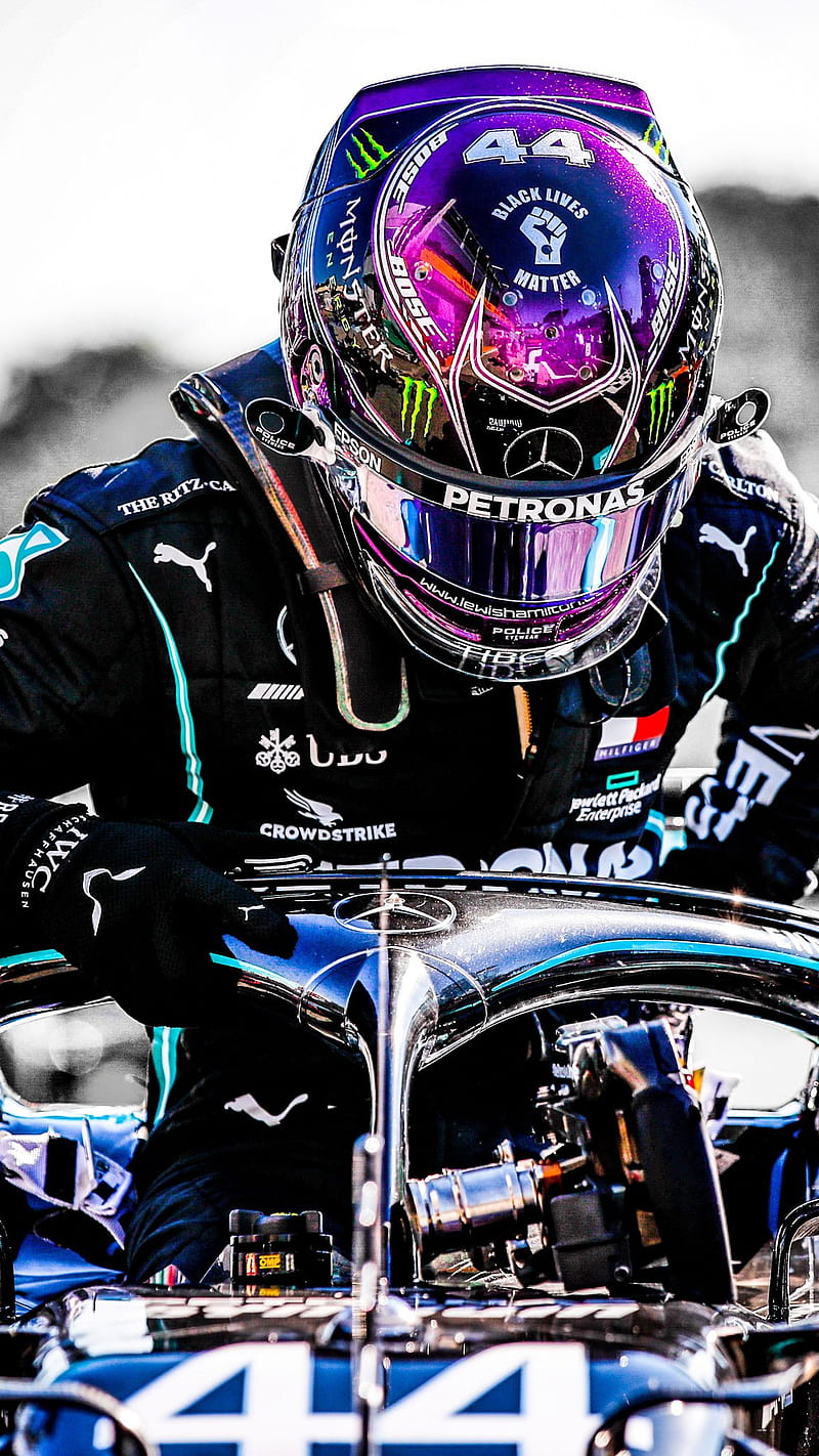 Lewis Hamilton iPhone Wallpapers  Top Free Lewis Hamilton iPhone  Backgrounds  WallpaperAccess