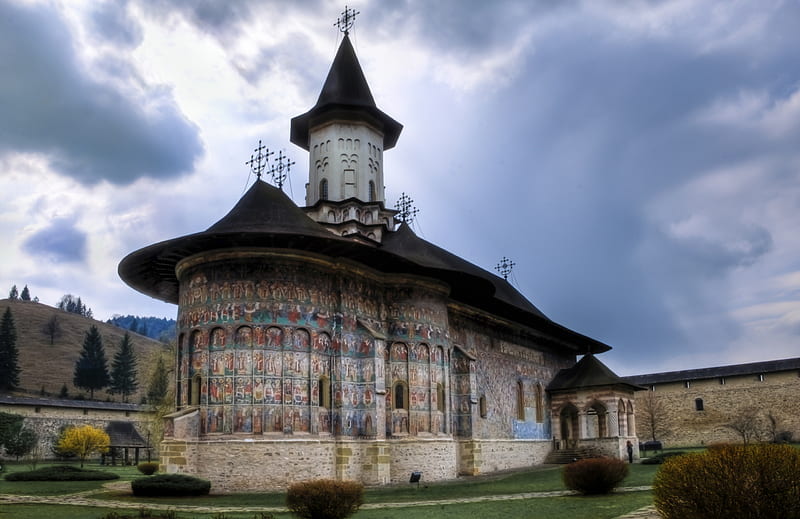 Sucevita Monastery, architecture, grass, romania, religious, bonito, sucevita, church, trees, sky, old, clouds, monastery, beauty, village, nature, HD wallpaper
