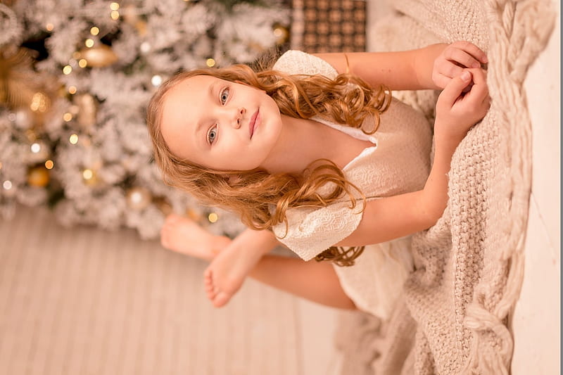 Little girl, pretty, adorable, sweet, sightly, nice beauty, hand, face, child, bonny, lovely, leg, lying, blonde, pure, baby, cute, feet, chrismas, white, Xmas, Hair, little, Nexus, bonito, dainty, kid, graphy, fair, people, room, pink, Belle, comely, tree, girl, princess, childhood, HD wallpaper
