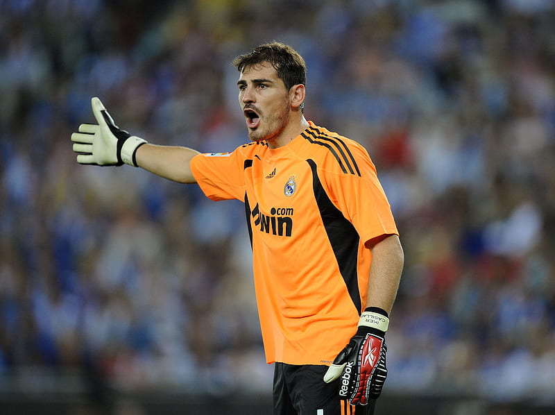 Iker Casillas HD Wallpaper Instagram Cover Photo - HD Wallpaper - Wallpapers .net