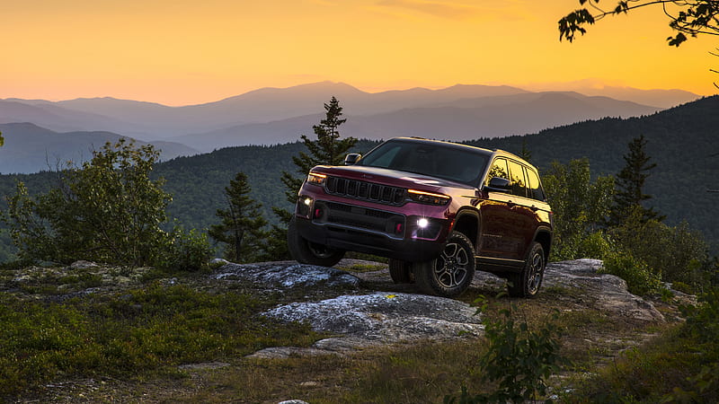 Free Jeep Grand Cherokee Wallpaper, Jeep Grand Cherokee Wallpaper Download  - WallpaperUse - 1