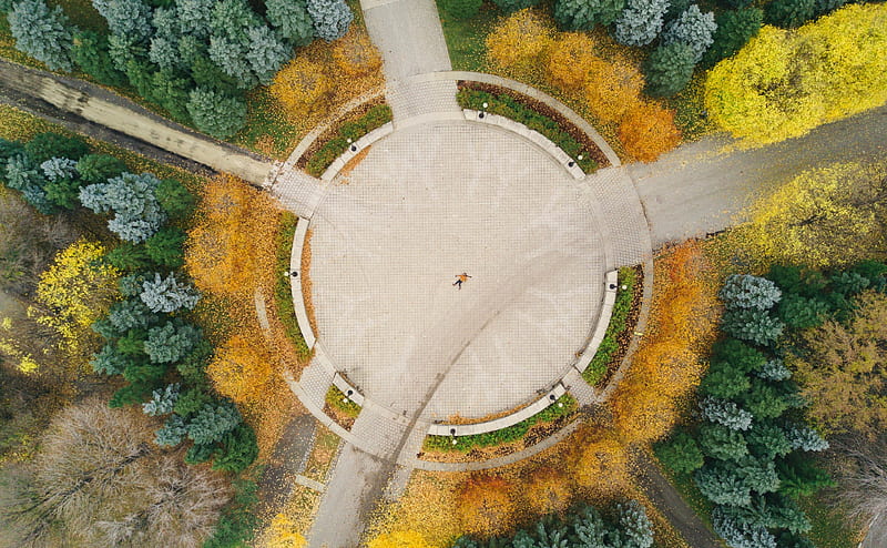 Drone graphy City Park Ultra, Artistic, Urban, Autumn, People, Trees, Colors, Park, Aerial, Fall, Circle, Dronegraphy, DroneView, Aerialgraphy, HD wallpaper