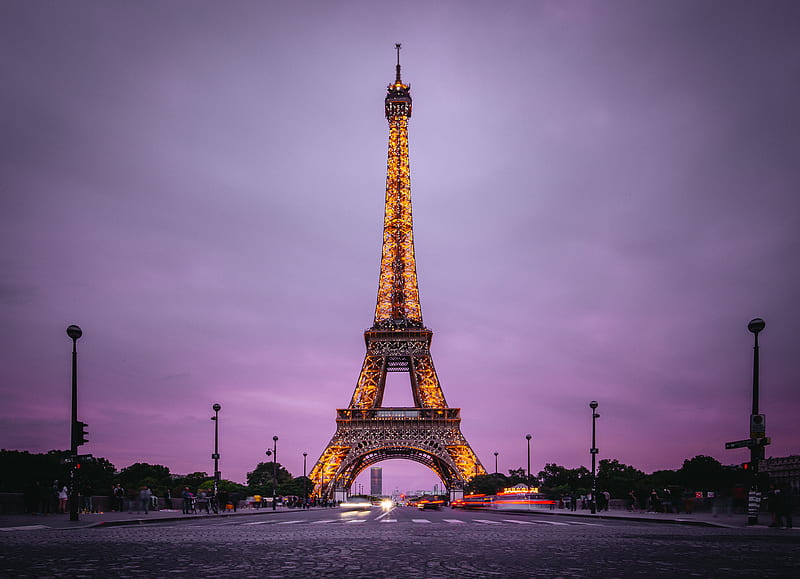 Eiffel Tower during night time, HD wallpaper