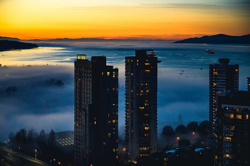 city, fog, harbor, twilight, skyscrapers, buildings, HD wallpaper