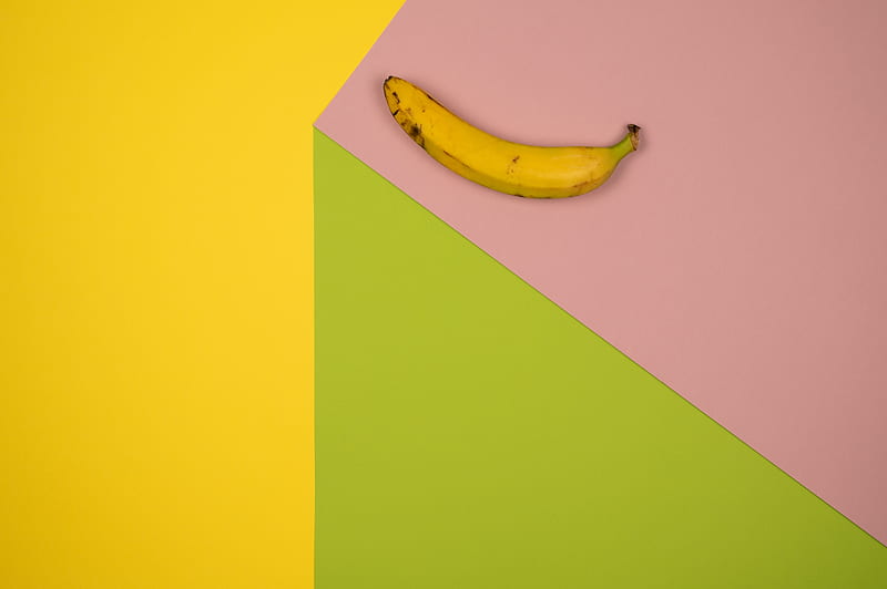 Yellow Banana on Green Table, HD wallpaper