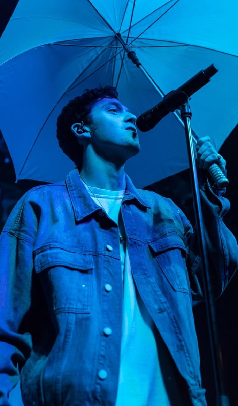 Lauv announced an magnificent new single Modern Loneliness
