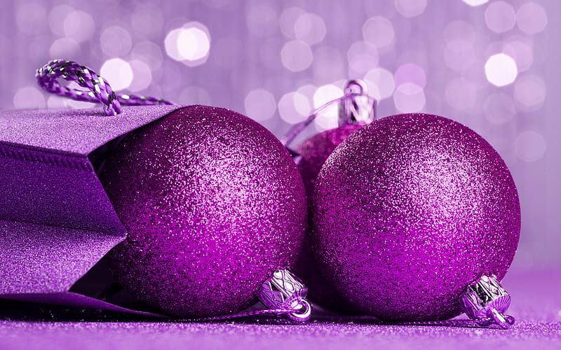 purple christmas balls, 2018, New Year, Christmas, holiday decorations, HD wallpaper