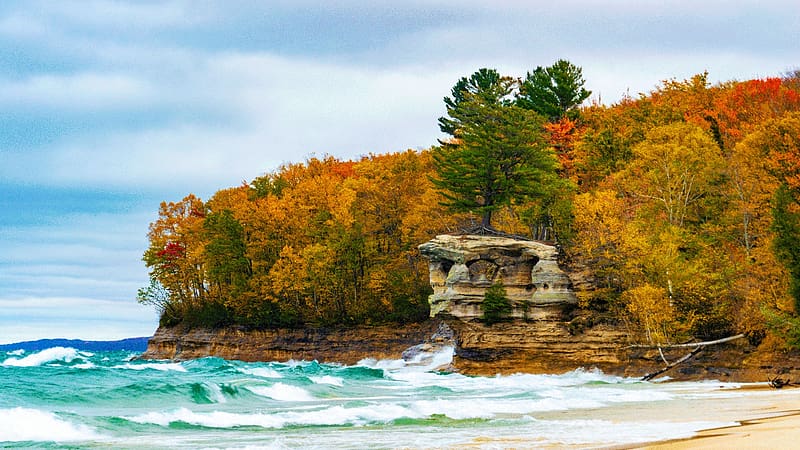 Fall colors on clear, turquoise Lake Superior just before a storm at Chapel Rock in Munising, Michigan, leaves, fall, clouds, trees, colors, sky, water, usa, autumn, HD wallpaper