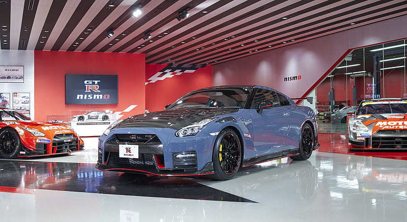 22 Nissan Gt R Nismo Special Edition Front Three Quarter Car Hd Wallpaper Peakpx