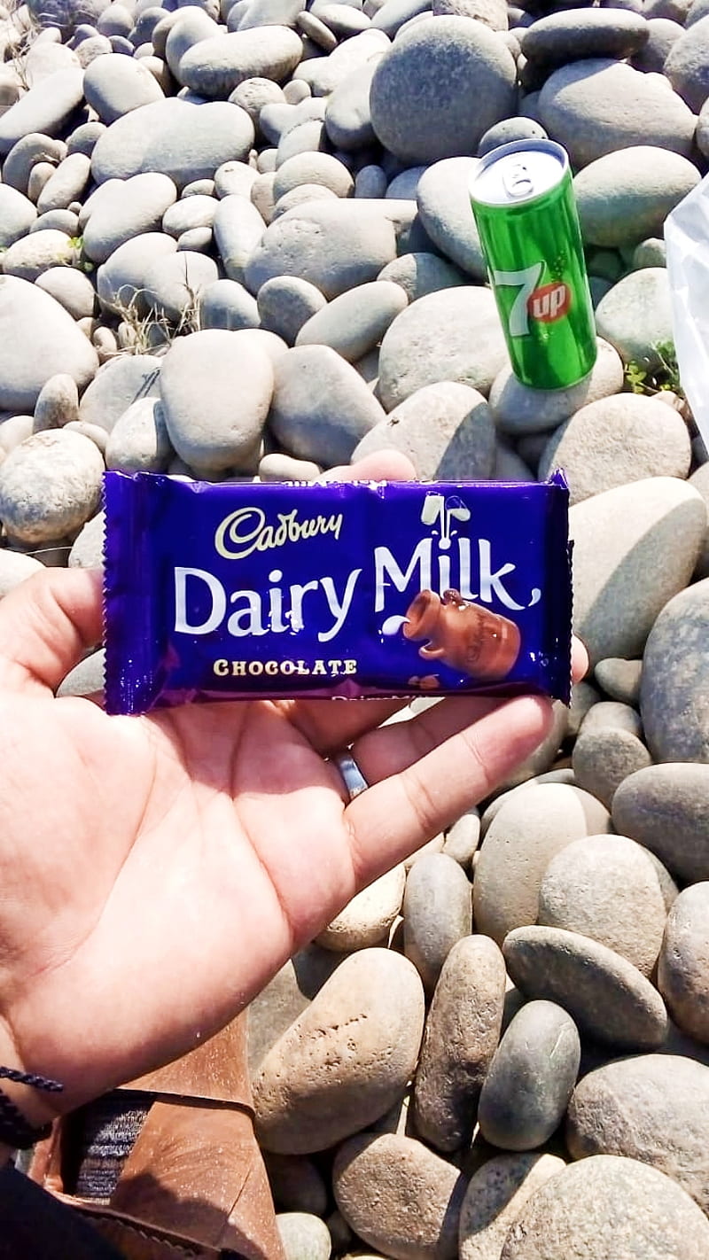 Cadbury dairy milk, dairy milk, kiss, rocks, HD phone wallpaper | Peakpx