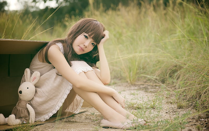 girl asian grass toy brunette-Beauty, HD wallpaper