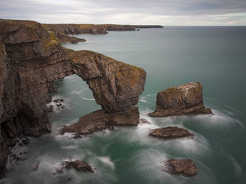 Cliffs of Moher, irish, moher, rock, ireland, ocean, sea, cliffs, nature, HD wallpaper