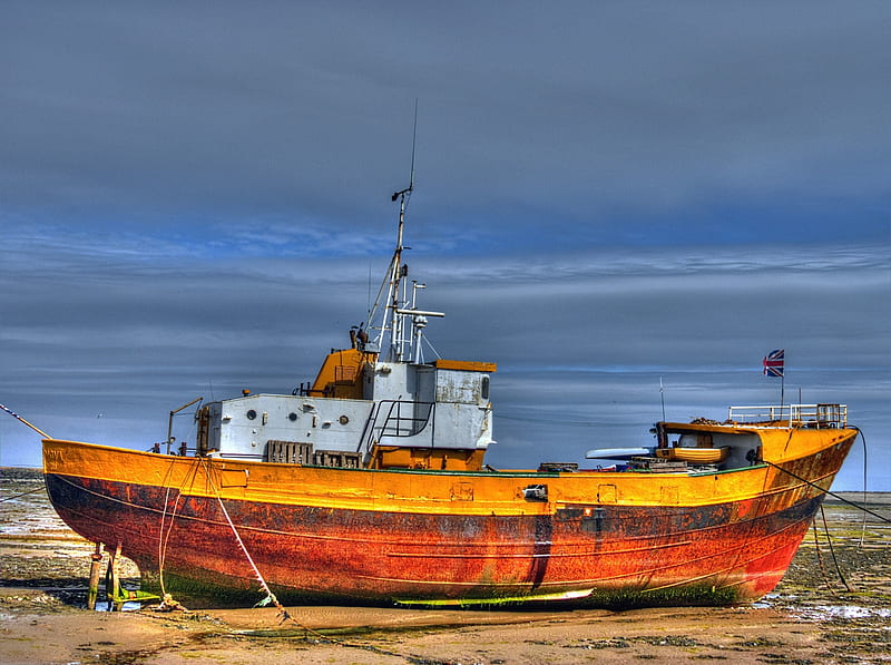 Rusty Boat in Morcambe Bay, England, Sea, Rust, Oceans, Old, Boats