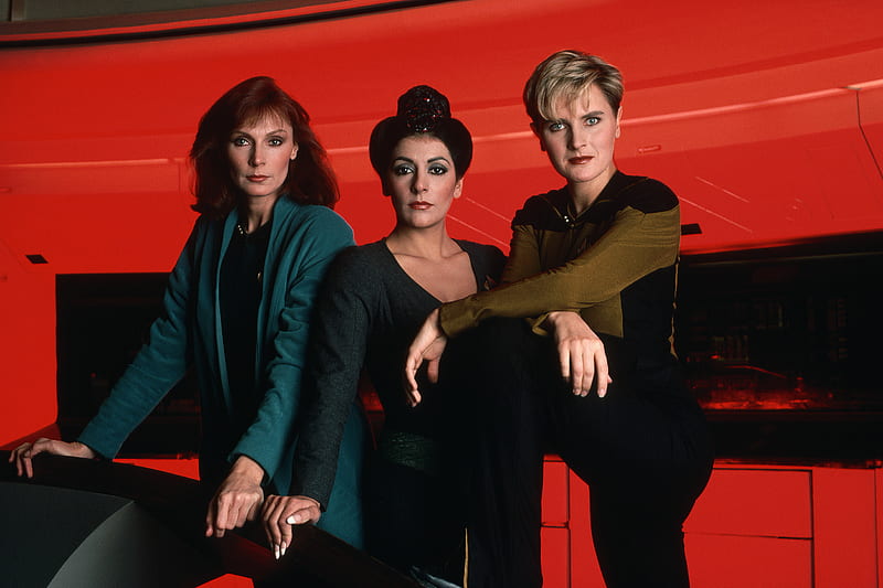 Star Trek, Star Trek: The Next Generation, Beverly Crusher, Deanna Troi, Denise Crosby, Gates McFadden, Marina Sirits, Tasha Yar, HD wallpaper