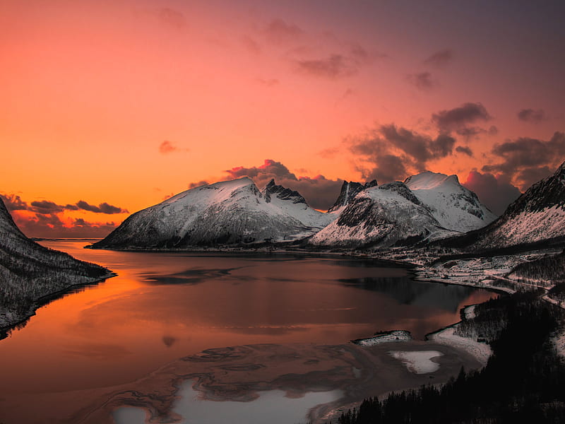 Surreal Mountain Landscape Lake, HD wallpaper