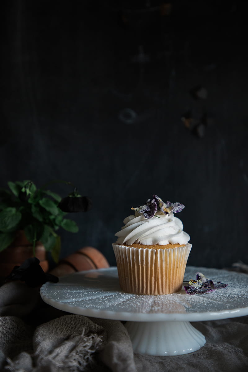 cupcake, cream, dessert, HD phone wallpaper