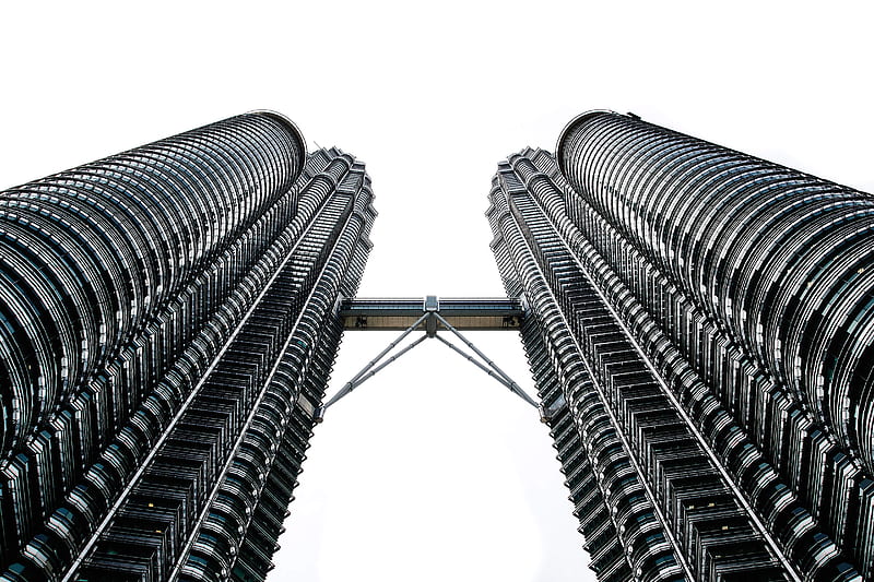 worms eyeview graphy of Petronas Tower during daytime, HD wallpaper
