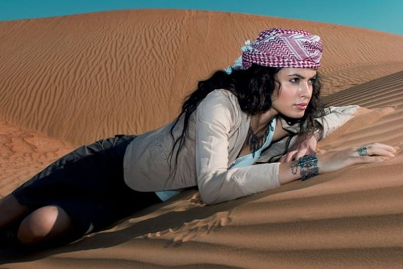 desert Rose, exotic, sand, desert, woman, HD wallpaper