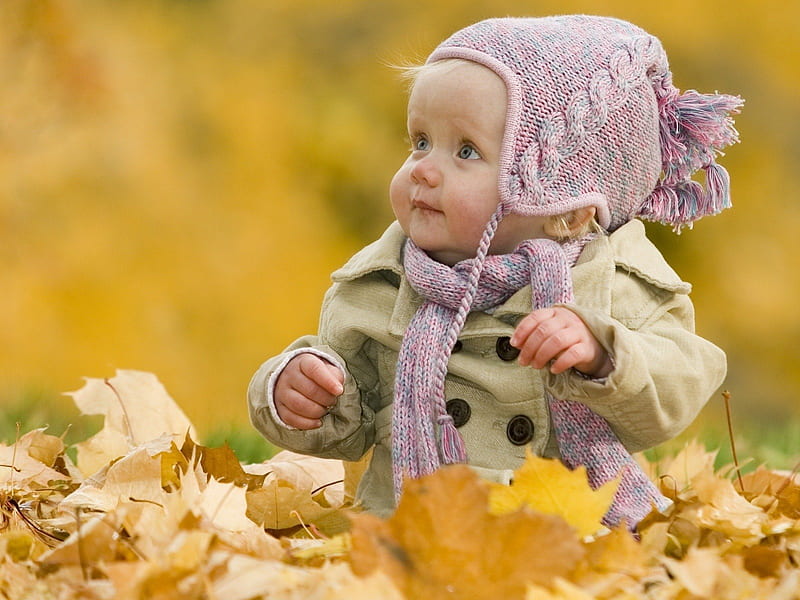 I'm the autumn fairy :) Welcome on my territory!, cute, autumn, girl, yellow, nature, child, funny, leaf, HD wallpaper