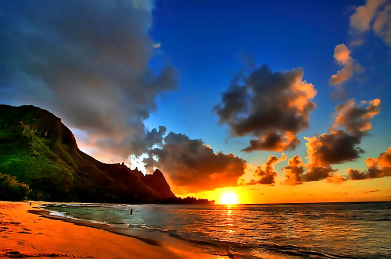 hawaii-sunset, sun, colourful, ocean, yellow, white sky, sunset, sky, mountain, sand, water, salt, HD wallpaper