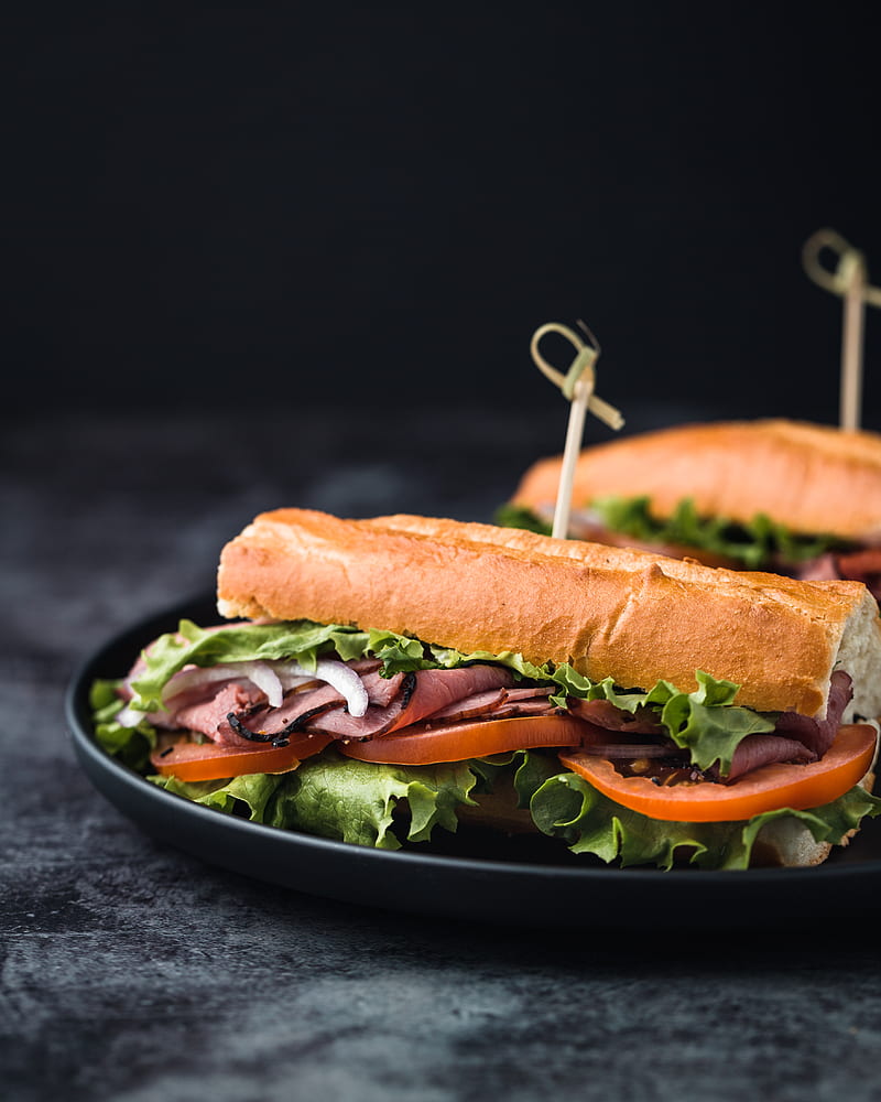 vegetable and meat sandwiches i9n plate, HD phone wallpaper