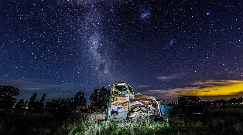 stargazing, stars, vehicles, junk, sky, field, night, HD wallpaper