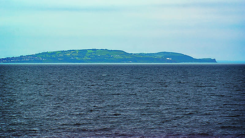 green grassy island across sea, HD wallpaper