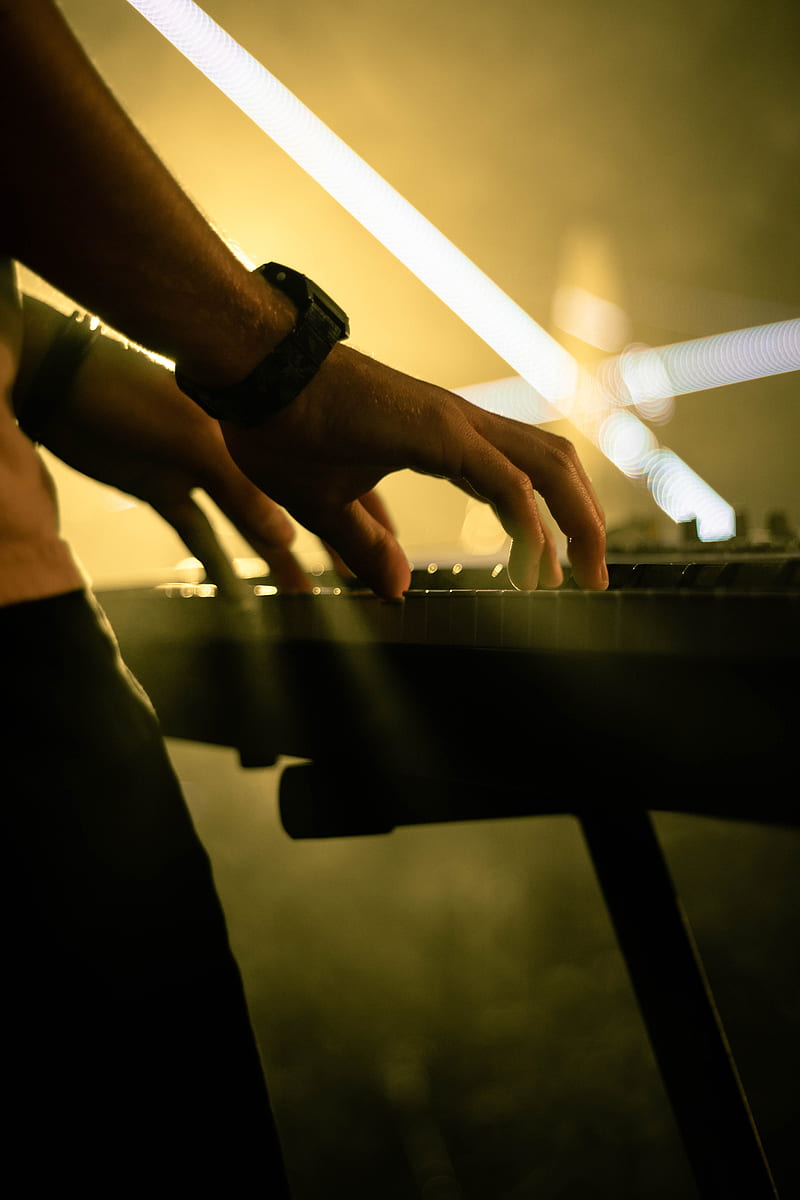 piano, synthesizer, hands, music, HD phone wallpaper