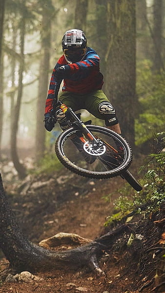 Mountain Bike Wallpaper Images - Free Download on Freepik
