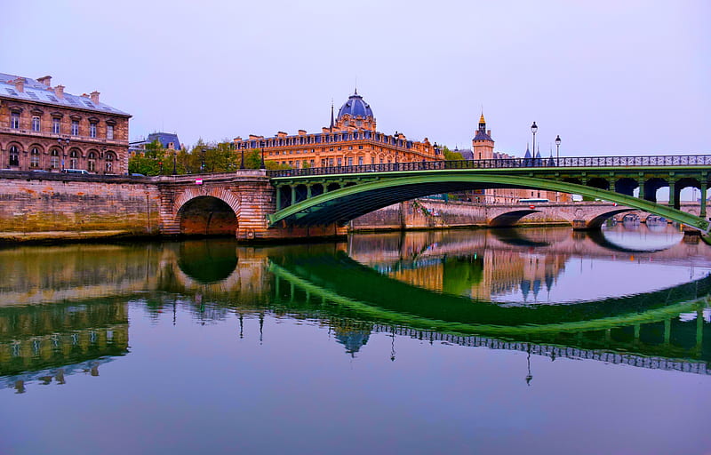 Beautiful bridge reflectoin in paris, Paris Sky, Morning, Architecture, Light in the morning, France, bonito, Reflection, Water, Europe, Bridge, Paris, Sunrise, HD wallpaper