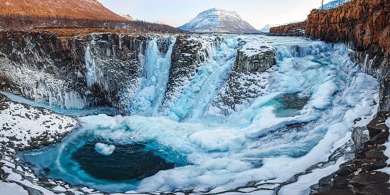 Frozen Waterfall in Russia's Siberia, ice, waterfall, nature, russia, siberia, HD wallpaper
