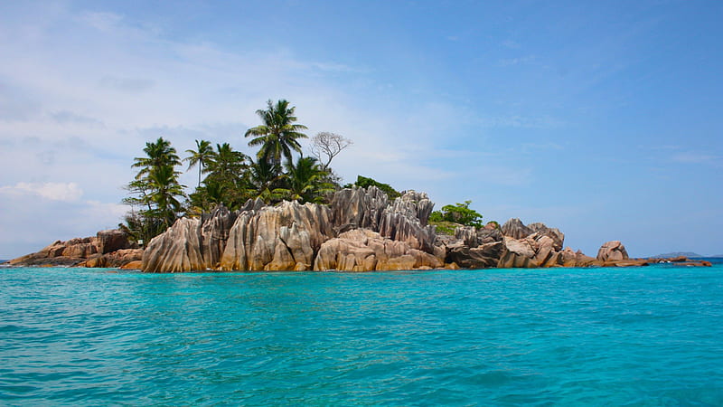 Island Paradise, remote island, tranquil island, beach paradise, blue ocean, island getaway, tropical paradise, HD wallpaper