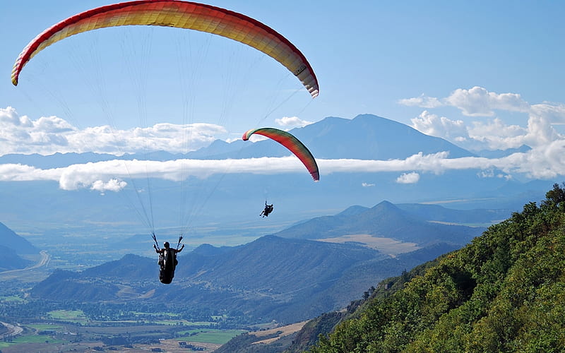 Paragliding over Mountains, sky, clouds, paragliders, mountains, HD wallpaper
