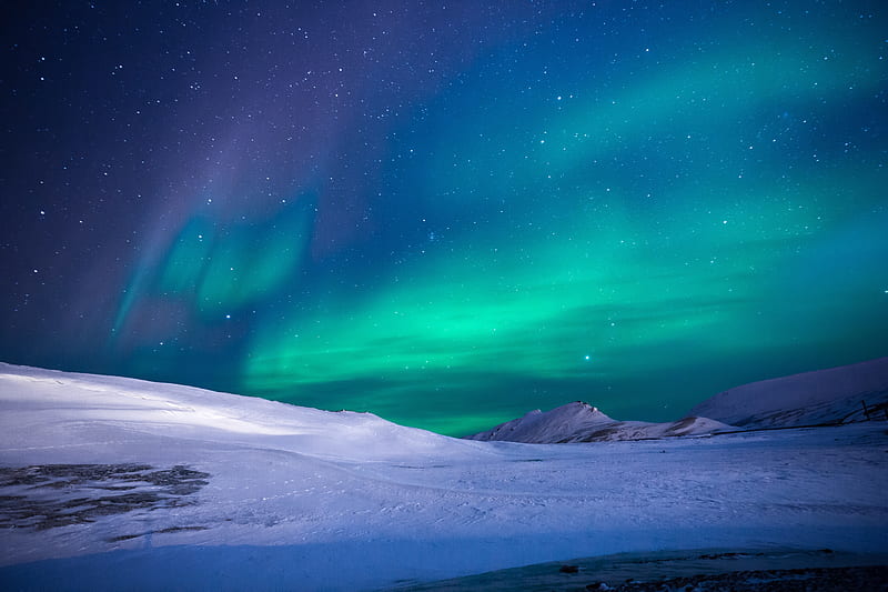 Nordic Lights, cosmic, magnetic, graphy, solar, green, beauty, nature, night, blue, pretty, borealis, lights, Nordic, aurora, wind, winter, snow, northern, HD wallpaper