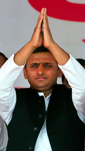 Feku' govt has become 'bechu', says Akhilesh on Air India sale, talk of PSU  disinvestments