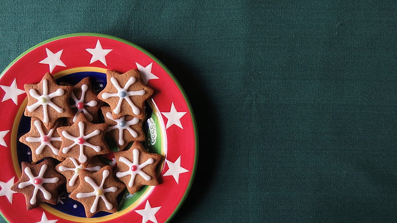 Christmas Cookies, Christmas, Green, Plate, Cookies, Gingerbread, HD wallpaper