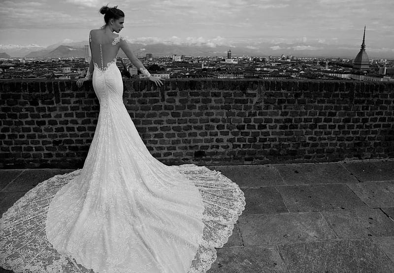 A moment to herself., Pretty, form fitting, Slate, Italy, White, Model, drop waist, Sheer, Gown, Lace, Cityscape, Wedding, Black, Sky, Brick, Lady, Clouds, Overlook, Monocrome, HD wallpaper