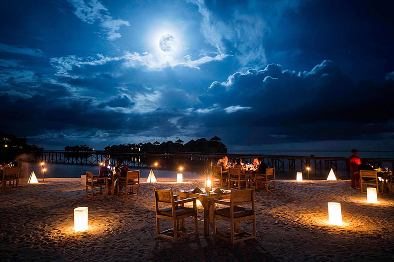 Moonlight Table for Two on a Beach, polynesia, resort, candlelight, eat, sea, beach, sand, moon, dining, evening, moonlit, night, hotel, exotic, islands, romantic, view, romance, food, ocean, table for two, candles, paradise, restaurant, moonlight, dine, island, tropical, HD wallpaper