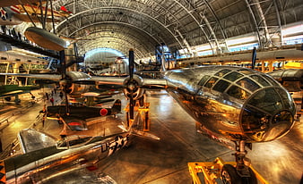 pictures of the enola gay plane
