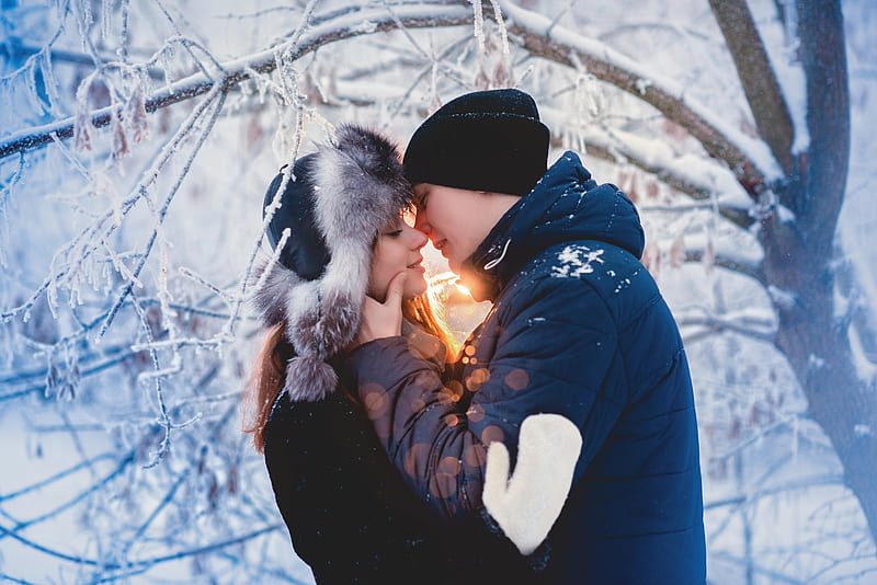 loving couple, twigs, boy, bokeh, girl, snow, love, couple, winter, HD wallpaper