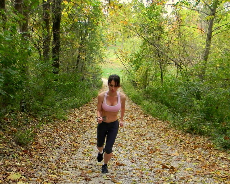 Autumn jogging in the forest, running, brunette, bonito, esports, HD wallpaper