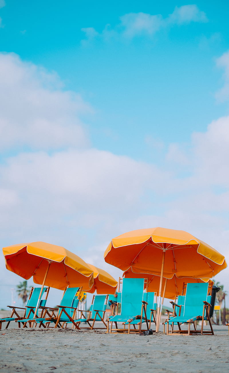 closeup of lounger chairs and beach umbrellas, HD phone wallpaper