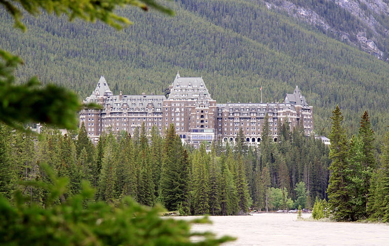 Chateau Lake Louise at Banff Alberta, mountain, hotel, tree, graphy ...